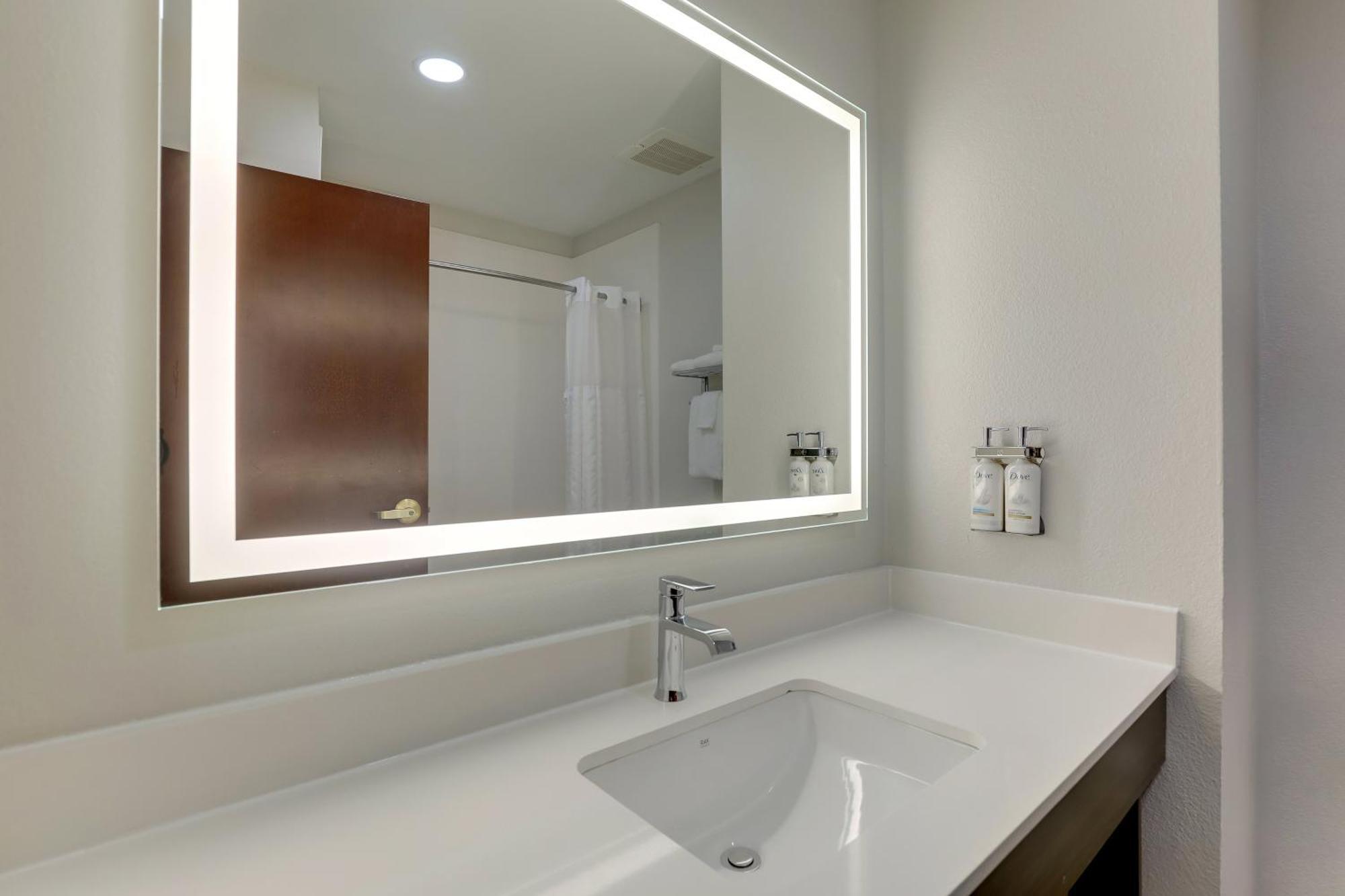 Holiday Inn Express Lexington Southwest Nicholasville By Ihg Ngoại thất bức ảnh