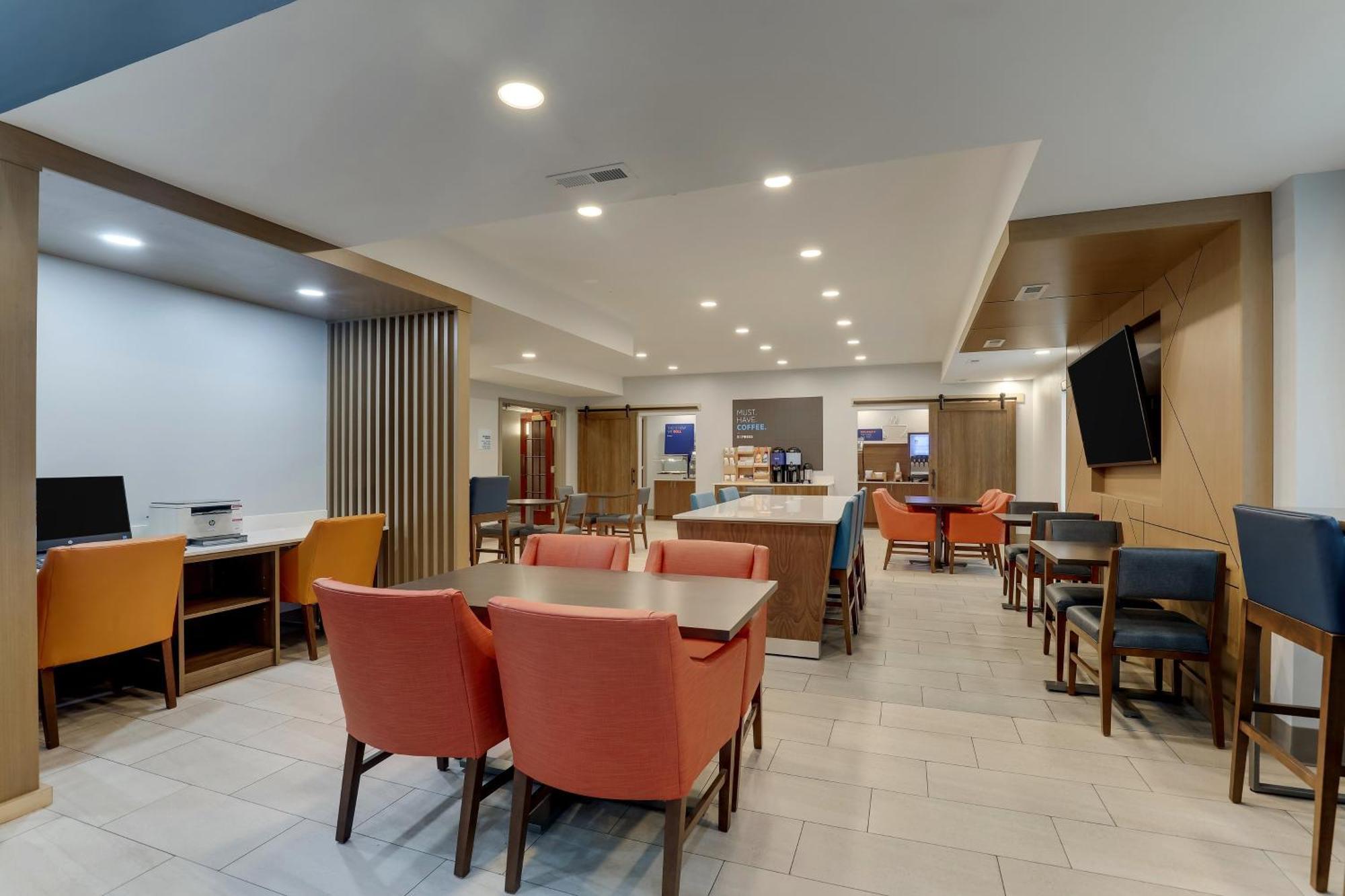 Holiday Inn Express Lexington Southwest Nicholasville By Ihg Ngoại thất bức ảnh