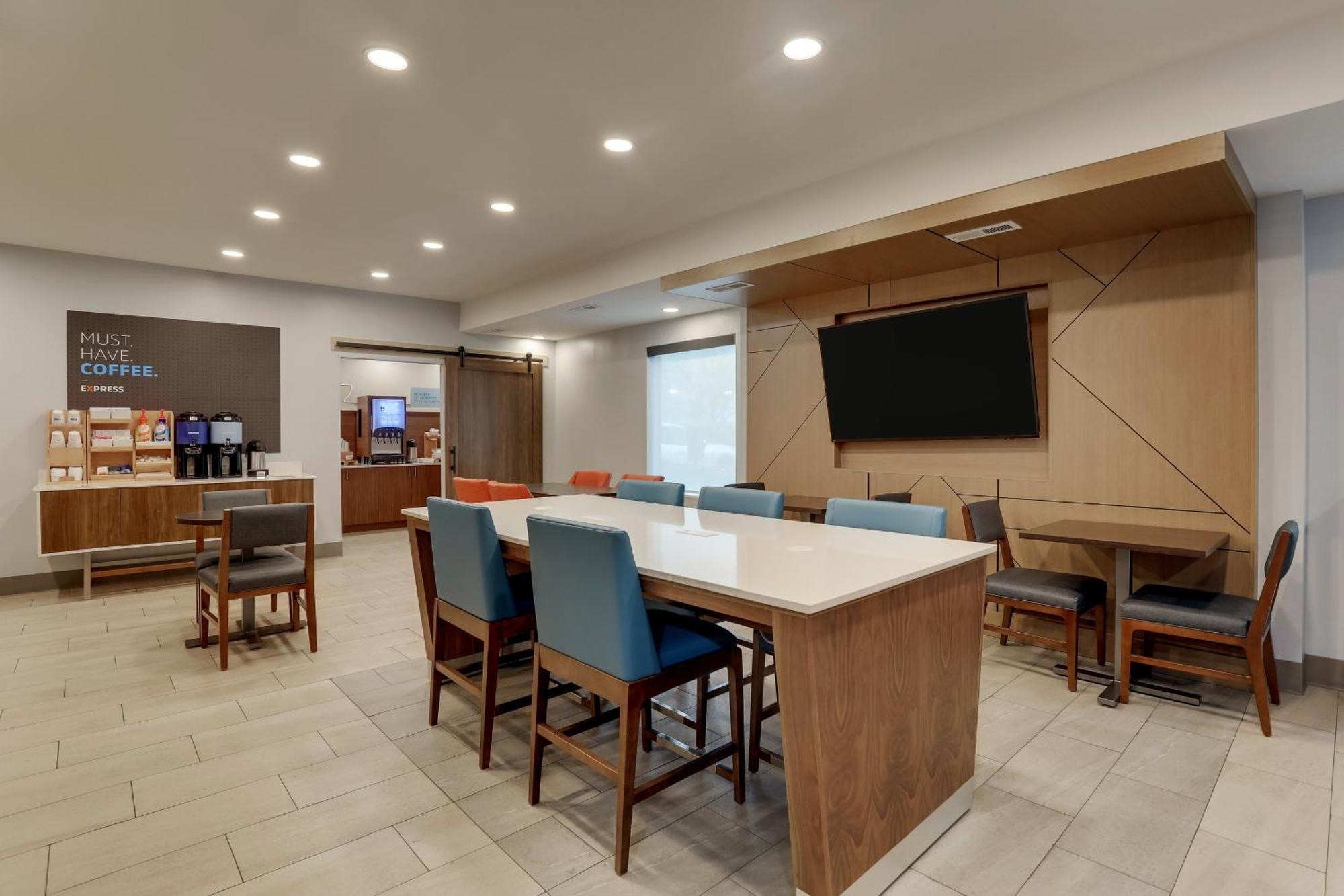 Holiday Inn Express Lexington Southwest Nicholasville By Ihg Ngoại thất bức ảnh